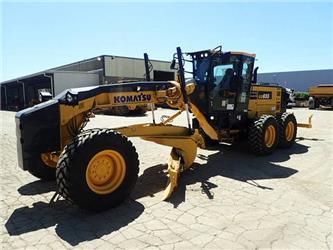 Komatsu GD655-7