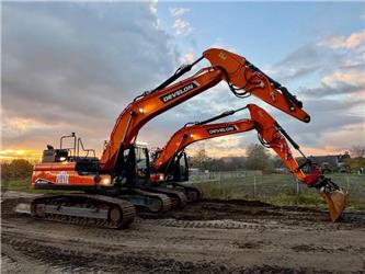 Doosan DX 255