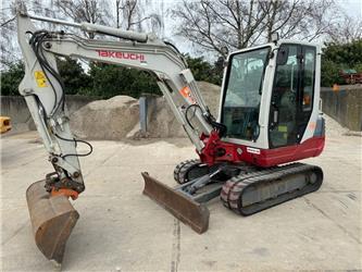 Takeuchi TB235