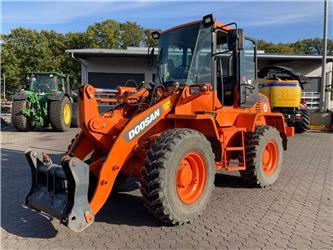 Doosan DL160