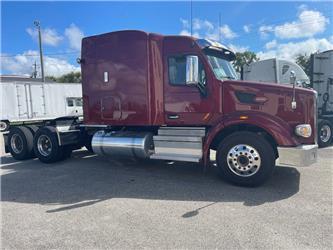 Peterbilt 567