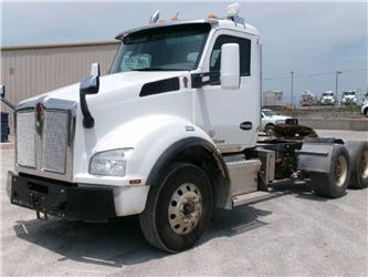 Kenworth T880