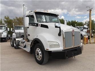 Kenworth T880