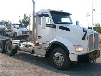 Kenworth T880