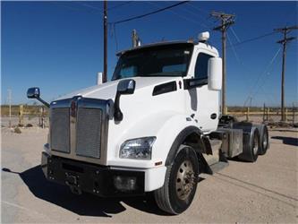 Kenworth T880