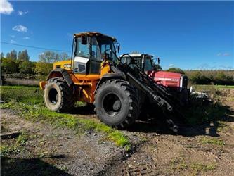 JCB 436E