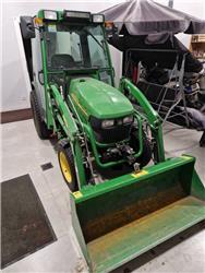 John Deere 2720