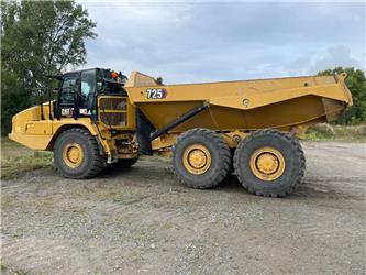 CAT 725