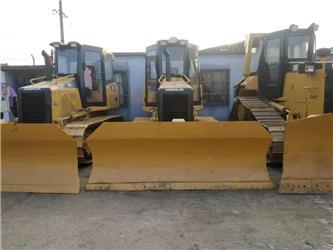 CAT D5M