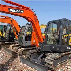 Doosan DH 60