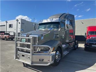 Western Star 5700XE