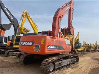 Doosan dx225