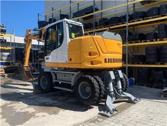 Liebherr A912 COMPACT