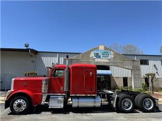 Peterbilt 389