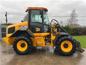 JCB 411 HT