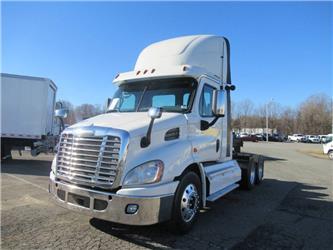 Freightliner CASCADIA 113