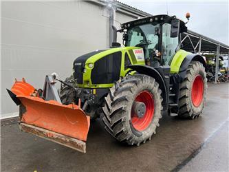 CLAAS Axion 920