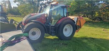 Valtra N114HT5