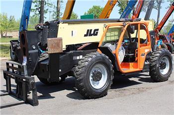 JLG 1055