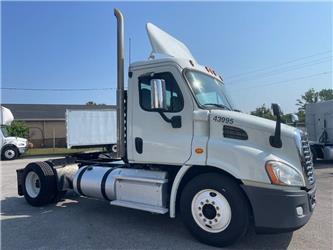 Freightliner Cascadia 113