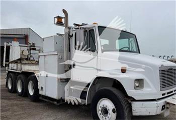 Freightliner FL80