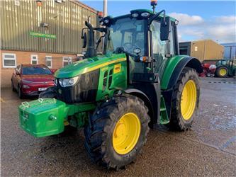 John Deere 6110M