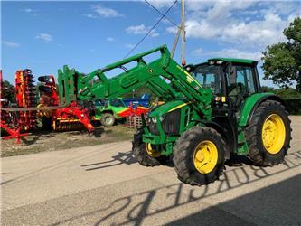 John Deere 6120M