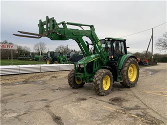 John Deere 6120M