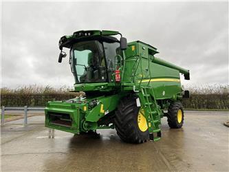 John Deere T560I