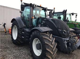 Valtra T214 Versu