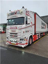 Scania S 520