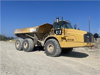 CAT 740B