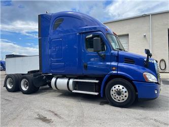 Freightliner Cascadia 113