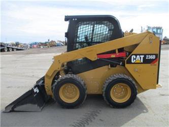 CAT 236 D