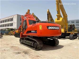 Doosan DX 220