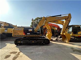 CAT 320D2