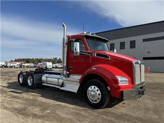 Kenworth T880