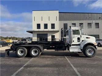 Peterbilt 348