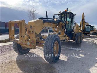 CAT 140M2