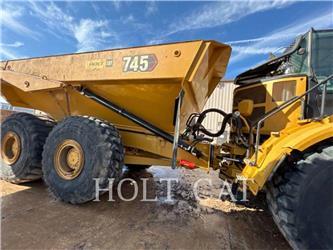 CAT 745