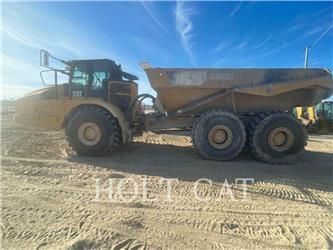 CAT 745