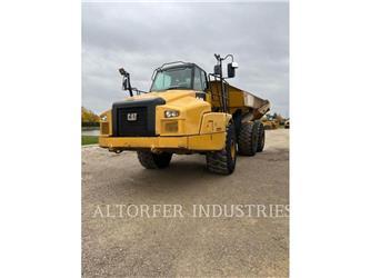 CAT 745C