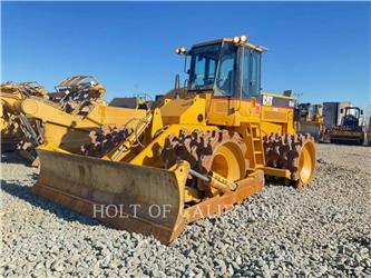 CAT 815F