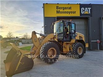 CAT 926M