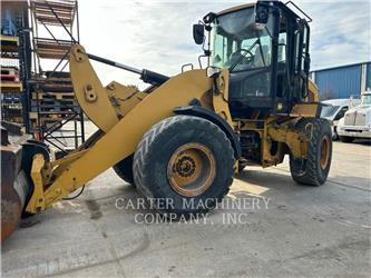 CAT 926M