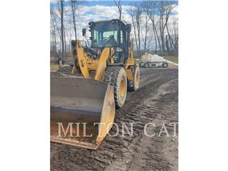 CAT 930M