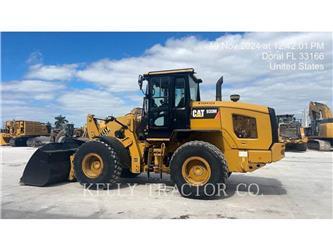 CAT 930M