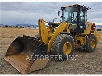 CAT 930M