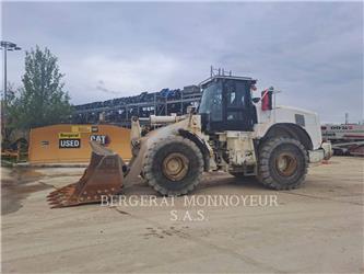 CAT 966M