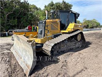 CAT D6